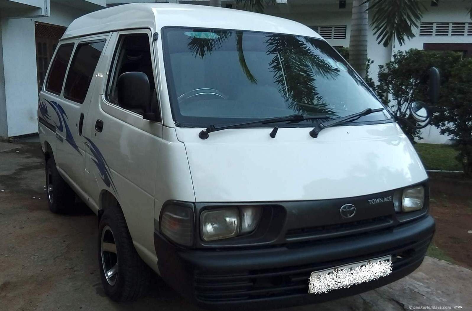 Toyota townace deals lotto van